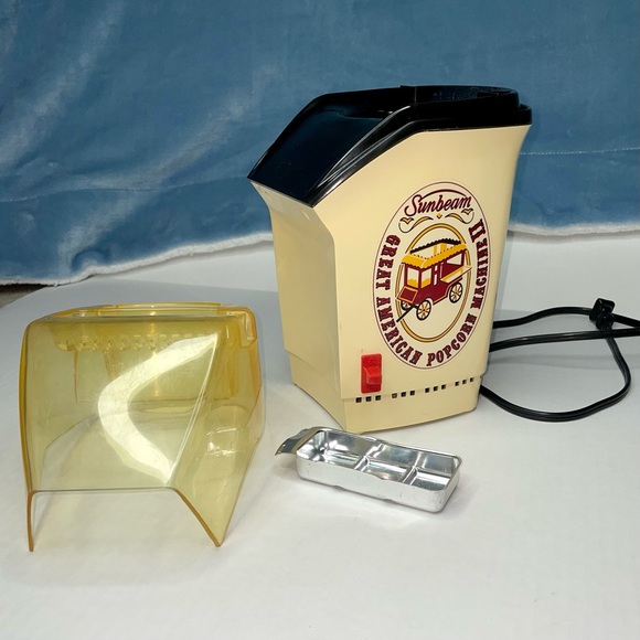 EUC 1980 Sunbeam Great American Popcorn Machine II, w/ original inserts, tested - Picture 4 of 12